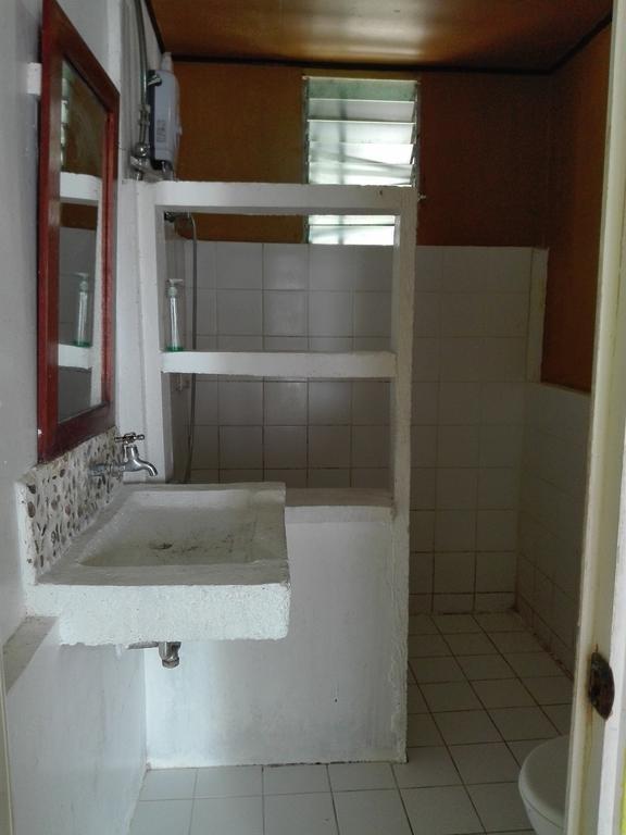 Surfers Home Boracay Balabag  Bagian luar foto